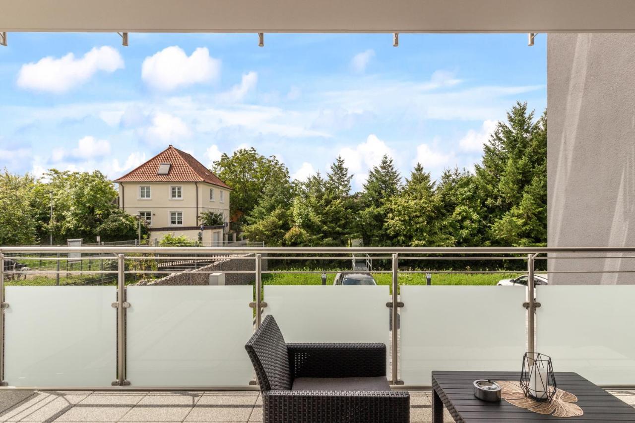 Winetime - Modern - Boxspringbetten - Netflix - Naehe Mercedes-benz Apartment